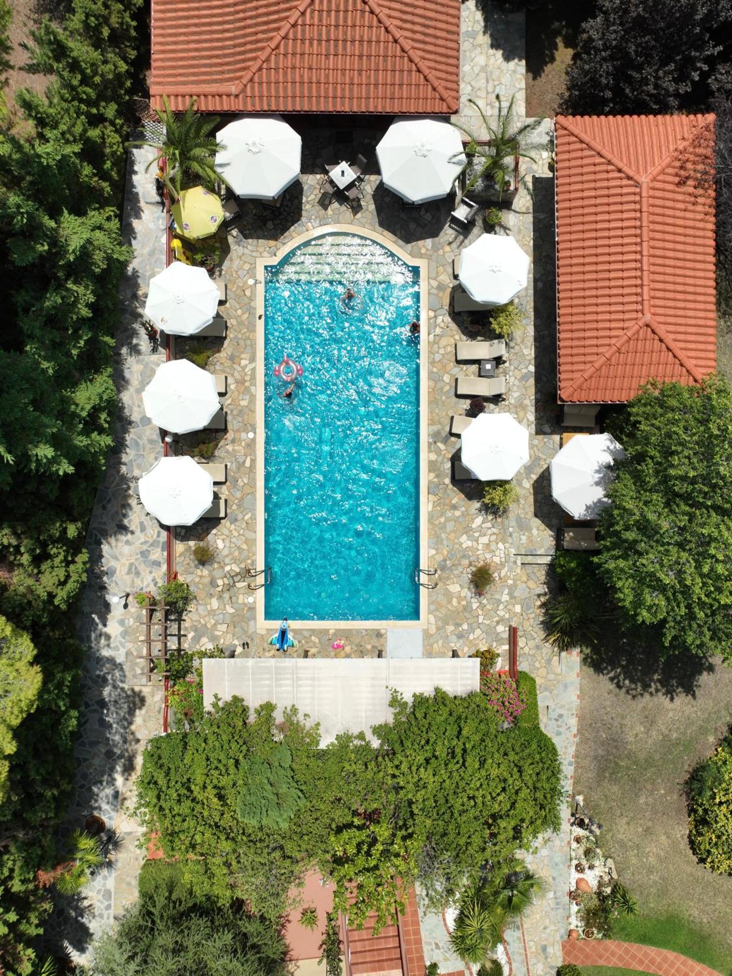 Agrili Apartments & Rooms Elia Nikitis Exterior photo